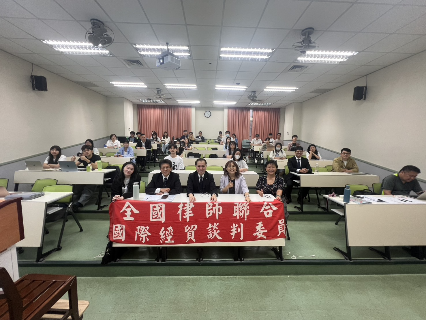 這是一張圖片 這是一張圖片