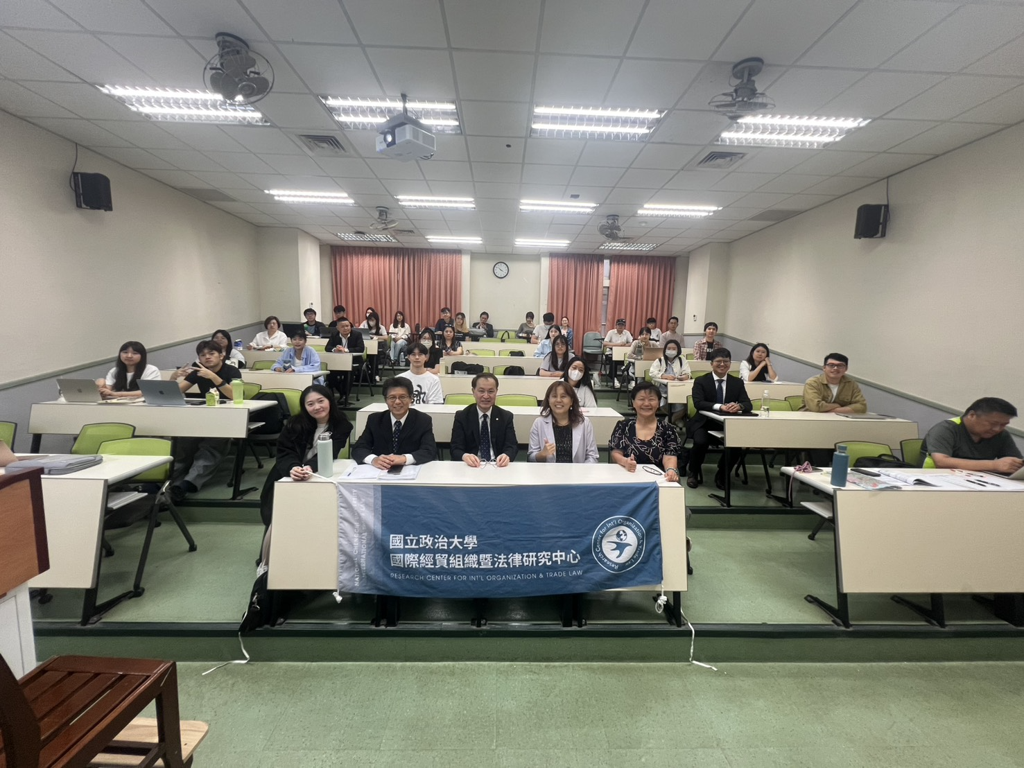 這是一張圖片 這是一張圖片